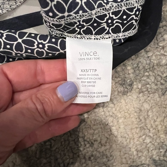 Vince 100% Silk trapunto Sheath GEOMETRIC tunic wide dress size XXS - Picture 8 of 11